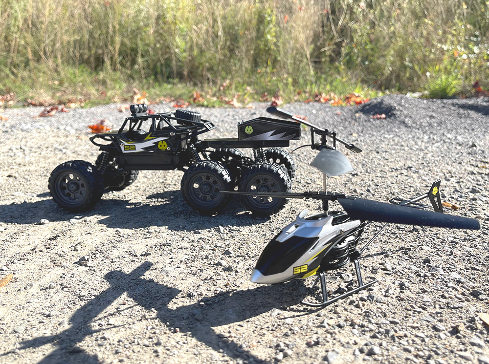 Koo Kokan Remote Control Truck & Helicopter