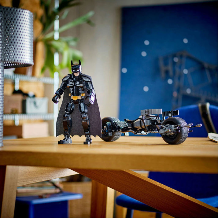 LEGO Batman Construction Figure and The Bat-Pod Bike