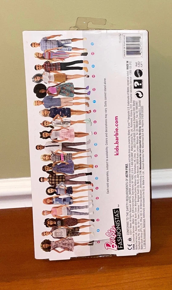 Barbie Fashionistas with Extra Clothes Assorted