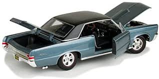 Maisto PONTIAC GTO HURST EDITION 1:18 ( MS31885 )