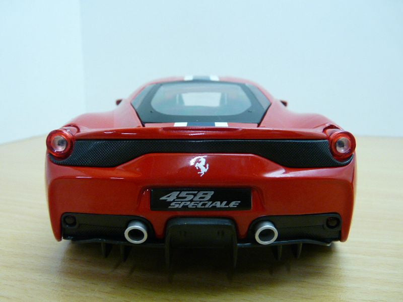 Bburago Ferrari 458 Italia Speciale - Wild Willy