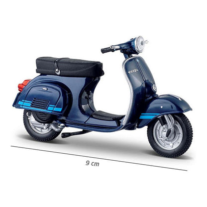Maisto Vespa with Stand 1:18  Scale - 12 Assorted Models