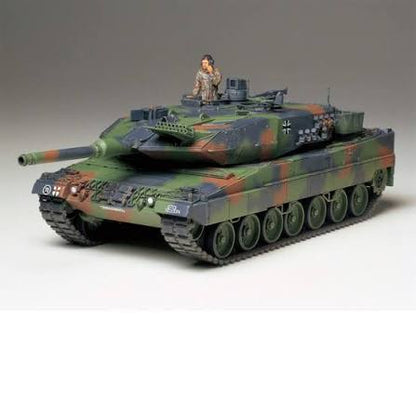 TAMIYA LEOPARD 2A5 GERMAN MBT (35242) - Wild Willy