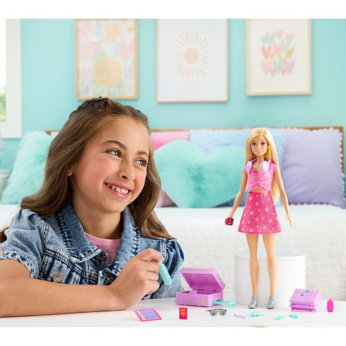 Barbie Family & Friends Travel Doll