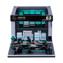 BBURAGO Mercedes F1 Team AMG W15 Pit Pass - George Russell 1/43 Scale Model - Wild Willy