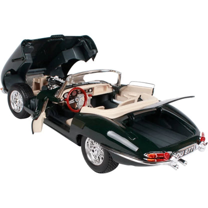 BBURAGO Jaguar E Cabrio 1961 1/18 Diecast Model Car - Wild Willy