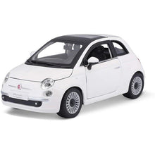 BURAGO FIAT 500 2007 White 1:24 Scale DieCast Model Car - Wild Willy