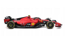 Bburago F1 Ferrari SF-23 #55 Carlos Sainz Hard Case - 1:24
