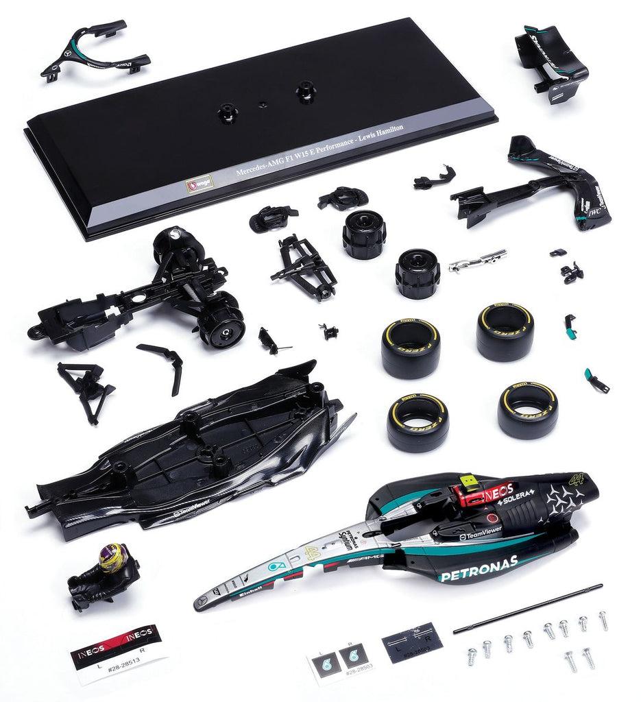 Bburago 1:24 Mercedes-AMG F1 W15 Model Kit - #44 Lewis Hamilton - Wild Willy