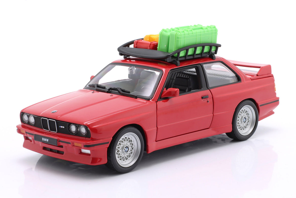 Bburago BMW M3 E30 1988 Touring Series 1:24 Scale Red Die-Cast Model