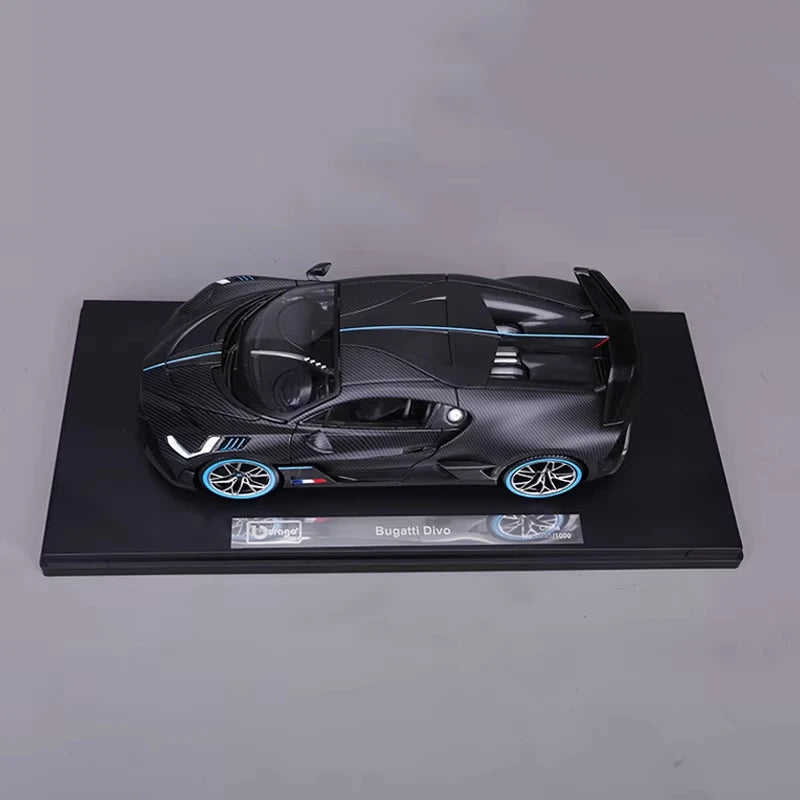 Bburago Bugatti Divo 50th Anniversary Special 1:18