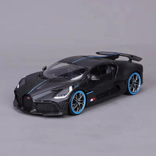 Bburago Bugatti Divo 50th Anniversary Special 1:18 - Wild Willy
