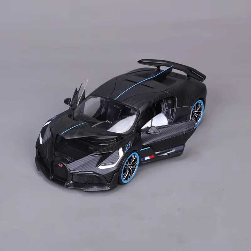 Bburago Bugatti Divo 50th Anniversary Special 1:18