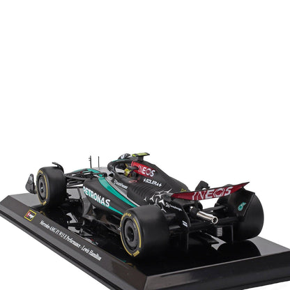 Bburago F1 Mercedes AMG #44 Hamilton W15 - 1:24 Diecast Model Car - Wild Willy
