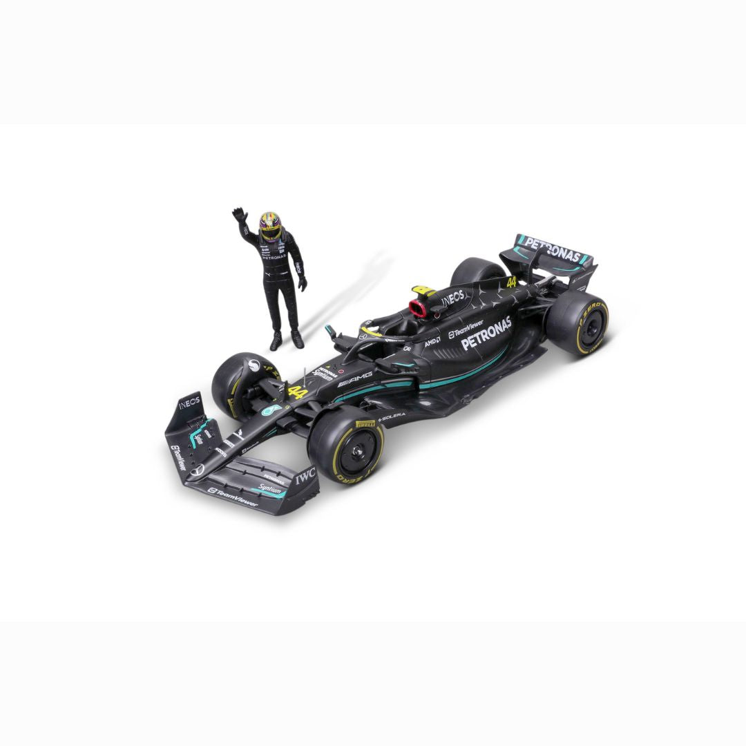 Bburago F1 Mercedes with #44 Hamilton Figure  - 1:24