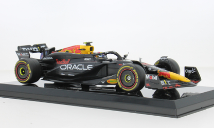 Bburago F1 Oracle Red Bull RB20 Verstappen 1:24 Diecast in Hard Case - Wild Willy
