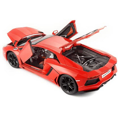 Bburago Lamborghini Aventador LP700-4 1:18