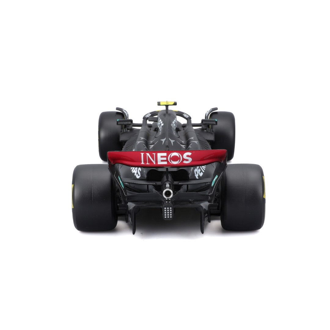 Bburago Mercedes AMG F1 W14 E Performance 1:24
