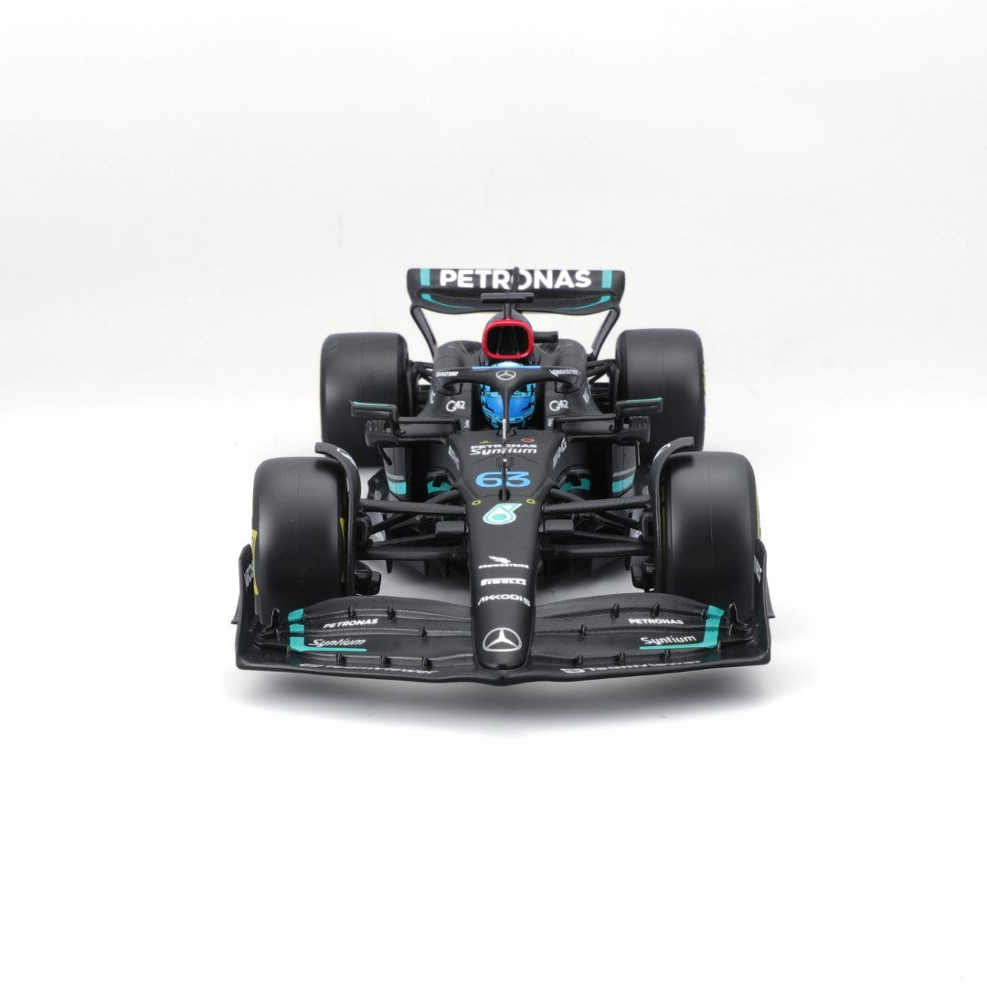 Bburago Mercedes AMG F1 W14 E Performance #63 Hard Case- 1:24