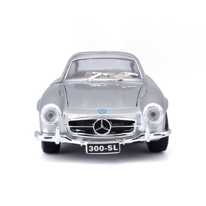 Bburago Mercedes Benz 300SL Silver - 1:18