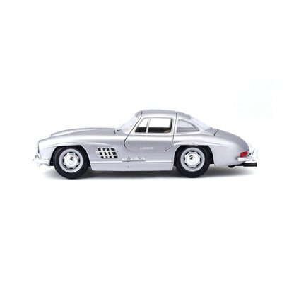 Bburago Mercedes Benz 300SL Silver - 1:18