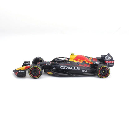 Bburago Red Bull F1 RB18 2022 #11 Sergio Pérez Hard Case - 1:24