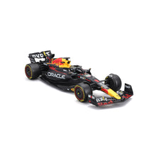 Bburago Red Bull F1 RB19 2023  #1 Max Verstappen Hard Case - 1:24