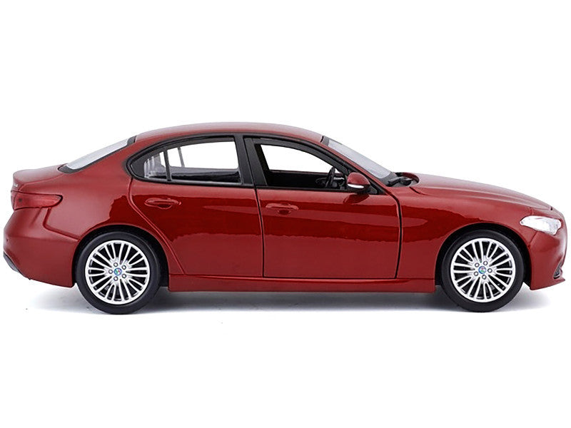 Bburago Alfa Romeo Giulia 2016 1:24 Diecast Car - Wild Willy
