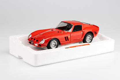 Bburago Signature Ferrari 250 GTO - 1:18 Diecast Model - Wild Willy