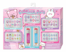 Hot Focus Glamour Days - Critter Nails - Wild Willy