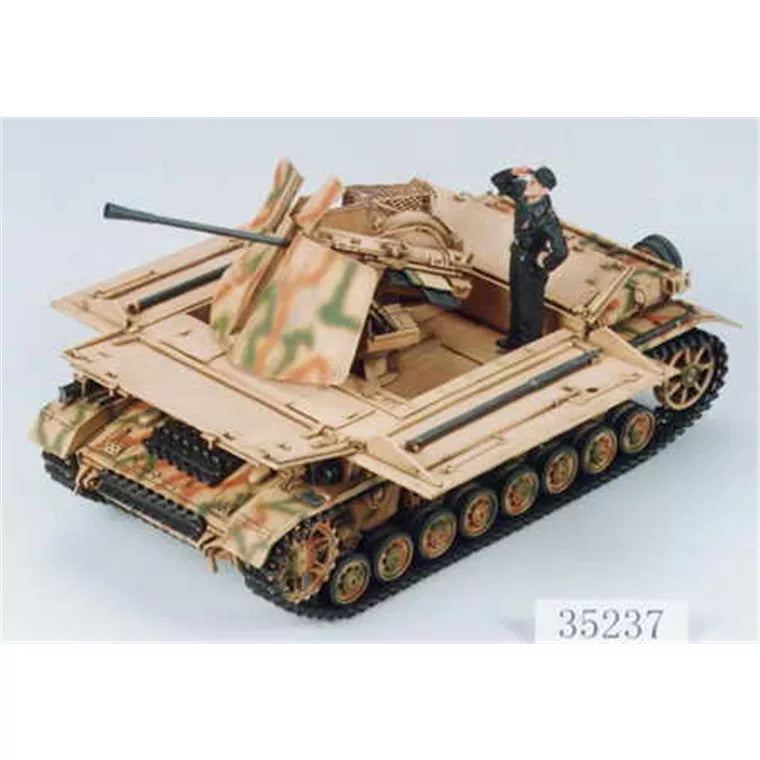 Tamiya Military Miniature Series No.35237 - 1/35 - Mobelwagen Self Propelled AA Gun - Wild Willy