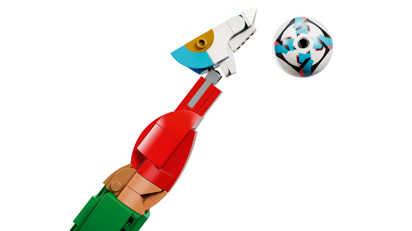LEGO Editions Cristiano Ronaldo Soccer Legend 43016
