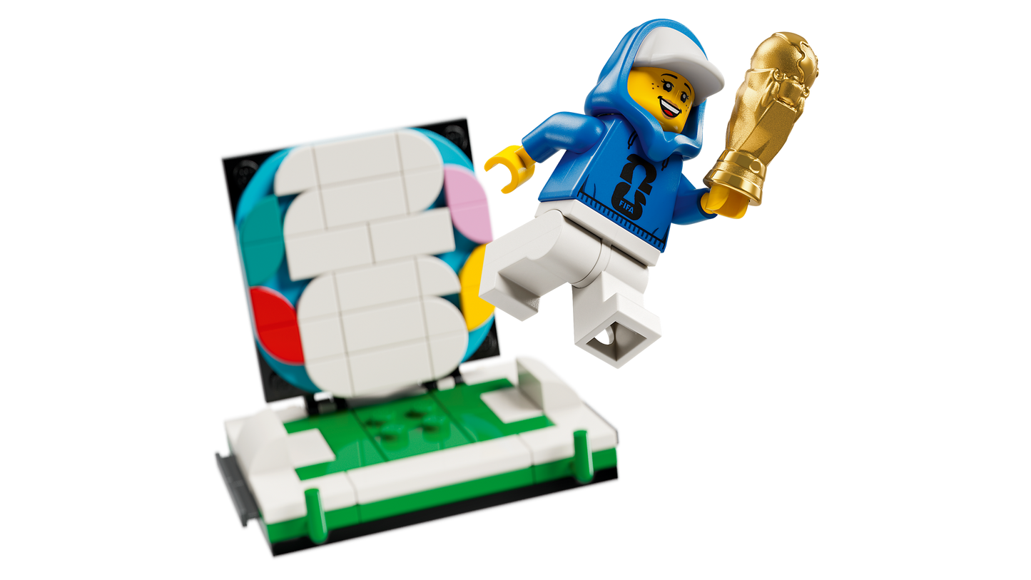 LEGO Editions FIFA World Cup Official Trophy 43020