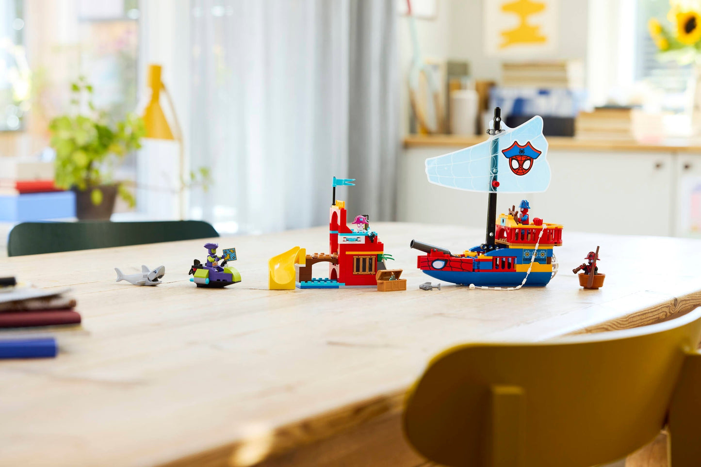 LEGO Marvel Spidey Pirate Ship 11208