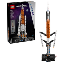 LEGO Technic NASA Artemis Space Launch System Rocket 42221 - Wild Willy