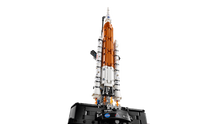 LEGO Technic NASA Artemis Space Launch System Rocket 42221 - Wild Willy