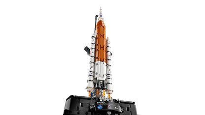 LEGO Technic NASA Artemis Space Launch System Rocket 42221