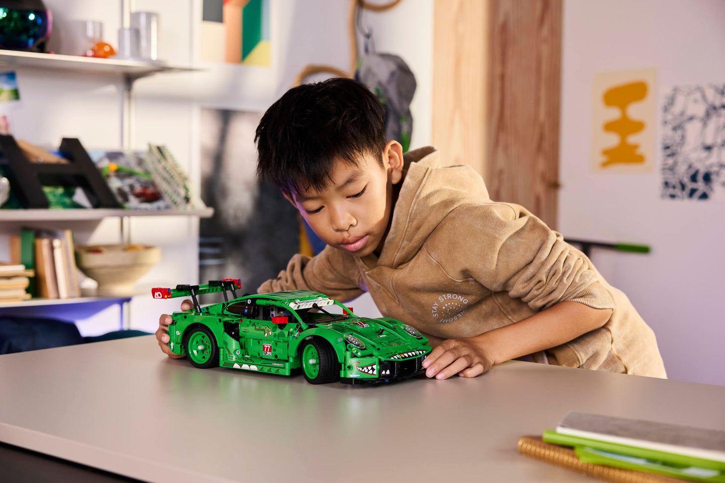 LEGO Technic Porsche 911 GT3 R Rexy AO Racing 42224