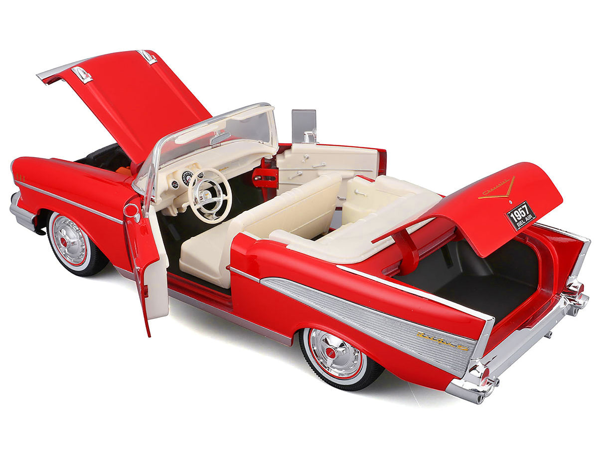 Maisto 1957 Chevrolet Bel Air Convertible Red