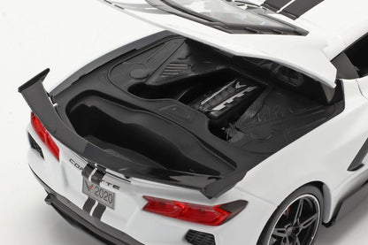 Maisto Chevrolet Corvette Stingray High Wing 2020 Coupe White