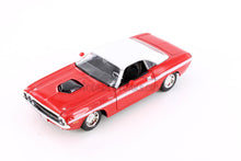 Maisto Dodge Challenger R/T 70 1:24 Red