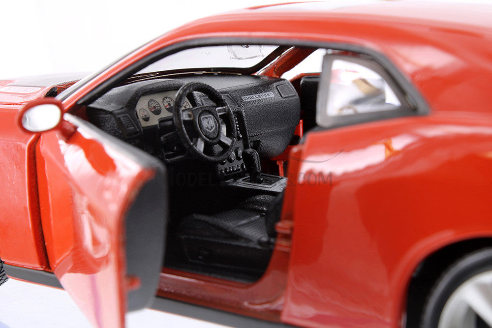 Maisto Dodge Challenger SRT 2008 1:24 Orange - Wild Willy