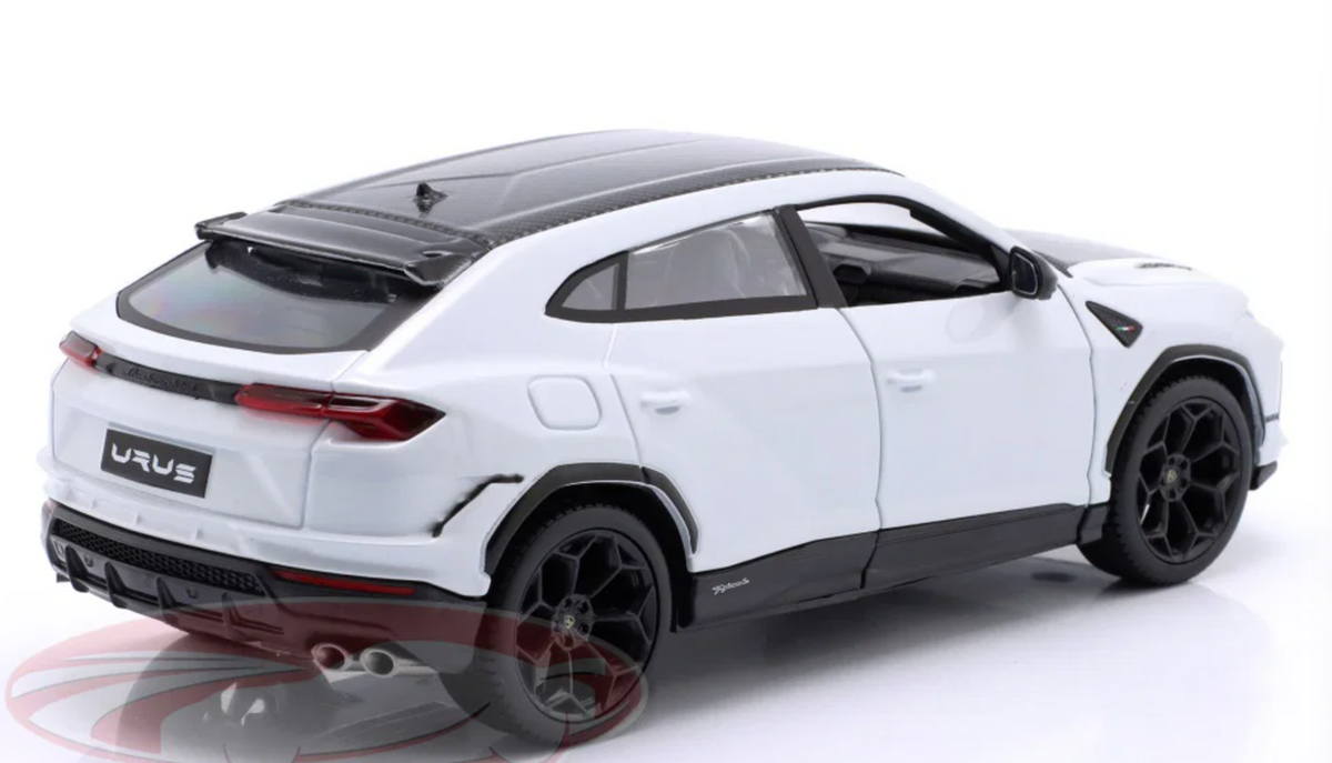 Maisto Lamborghini Urus Performante - 1:24 Die Cast Model Car