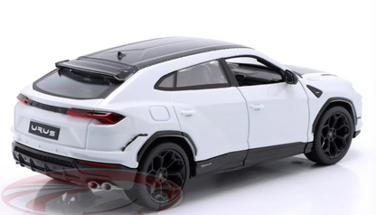 Maisto Lamborghini Urus Performante - 1:24 Die Cast Model Car