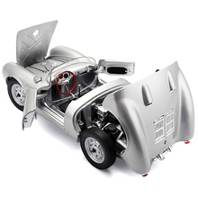 Maisto Porsche 550 A Spyder 1:18 Diecas Model Car - Wild Willy