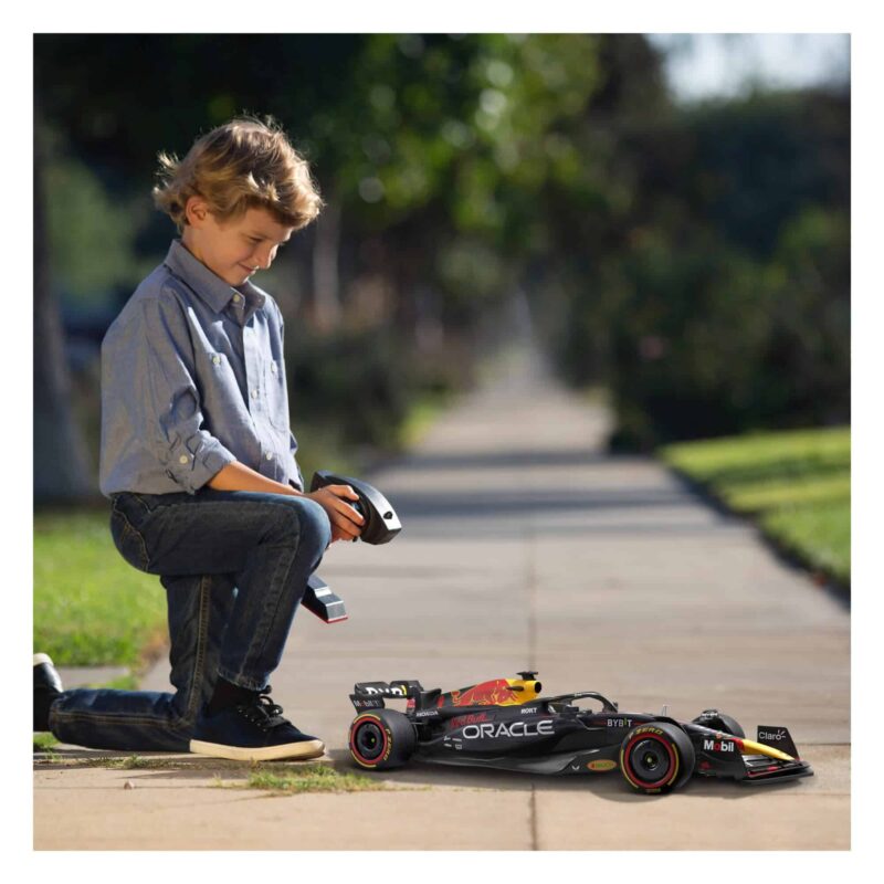 Maisto Tech F1 Oracle RB19 1:10 Scale Remote Control - Wild Willy