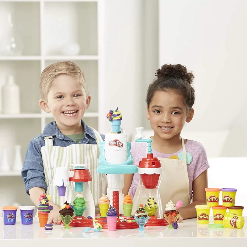 Play-Doh Kitchen Creations Ultimate Swirl Ice Cream Maker