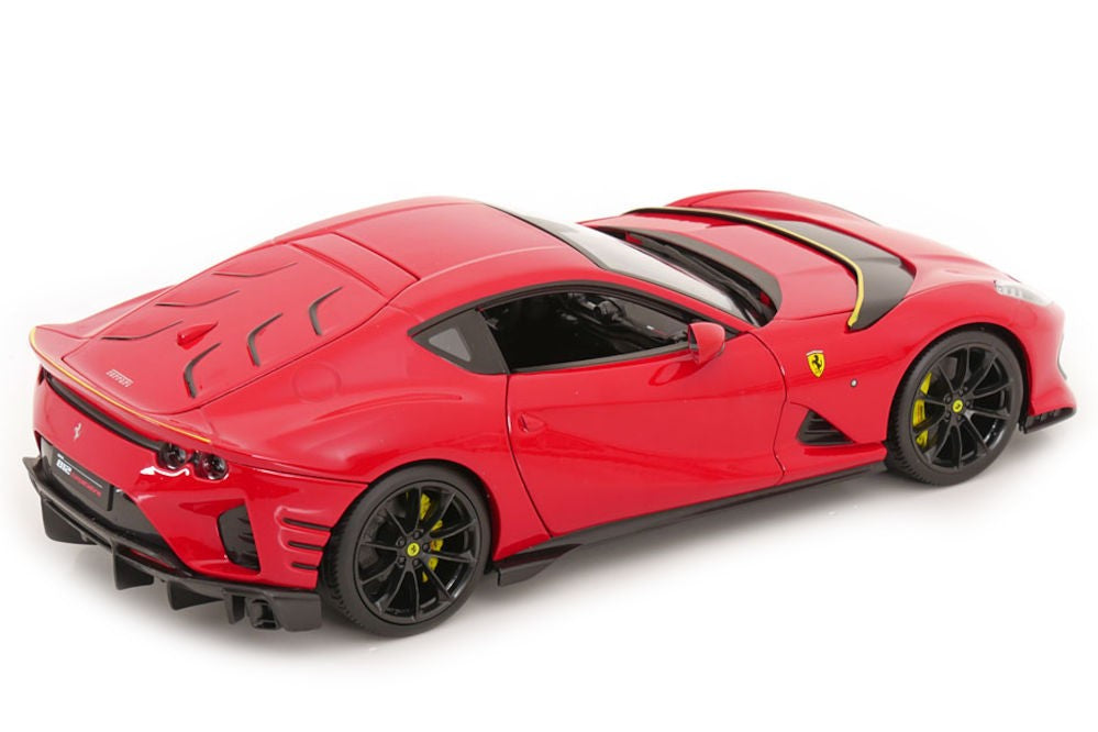 Bburago Ferrari 812 Competizione - 1:18 Diecast Model - Wild Willy