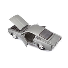 MAISTO 1967 Ford Mustang GT 1:24 Gray Die-Cast Model - Wild Willy