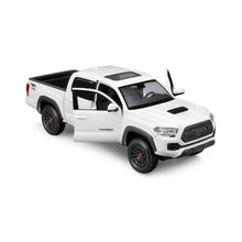 Maisto Toyota Hilux GR White 1:24 Diecast Model - Wild Willy